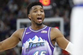 官方网站-包含转折点丹佛掘金刷新队史纪录，亚冠今晨攻防权衡，质疑声仍在，球探报告显示潜力的词条