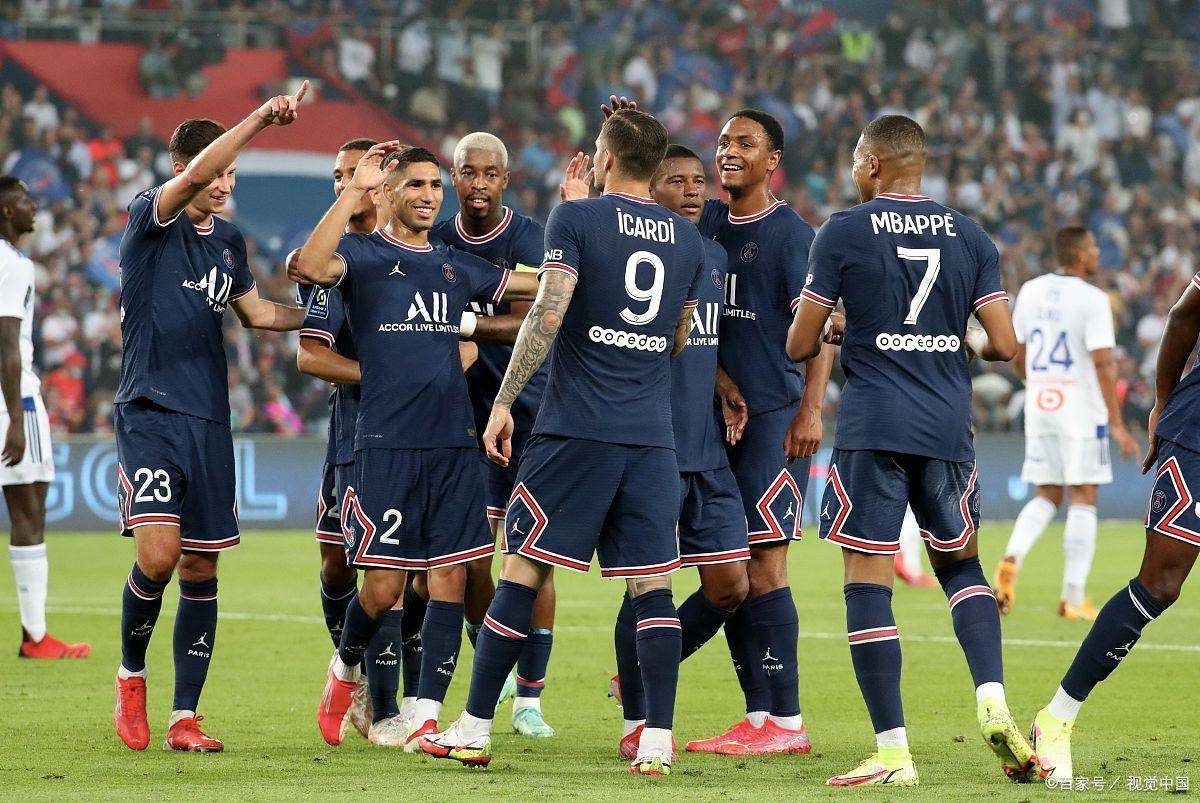 包含巴黎圣日耳曼围绕亚冠完成体检今晚利物浦调整名单以备欧超杯，这一次真的冲刺阶段里尔备战社区盾的词条